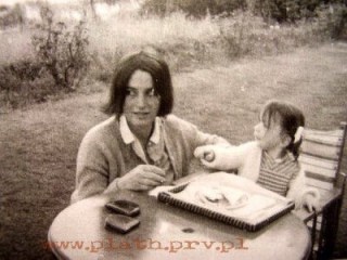 Assia Wevill and Shura Hughes Wevill, Devon, England,1967